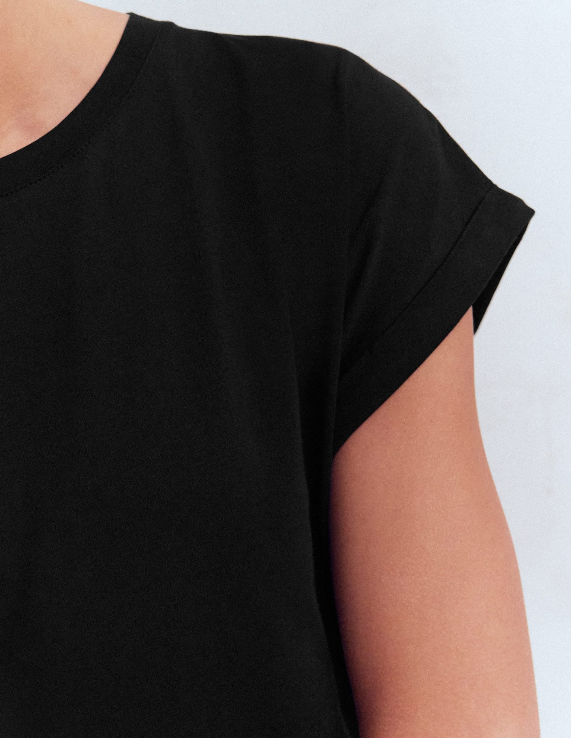 Ren Turn Back T-shirt-Black - Image 2