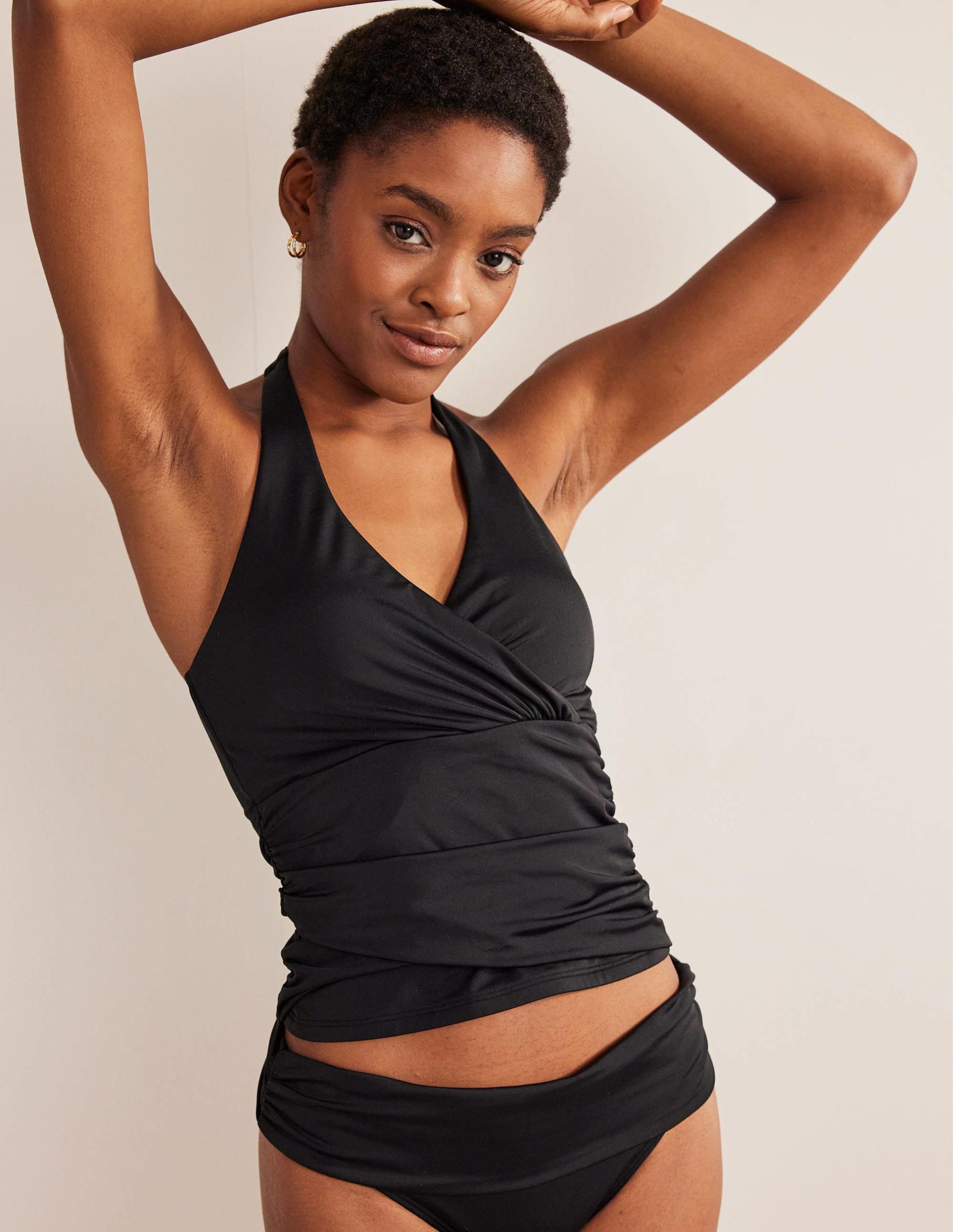 Levanzo Halter Tankini Top-Black - Image 4