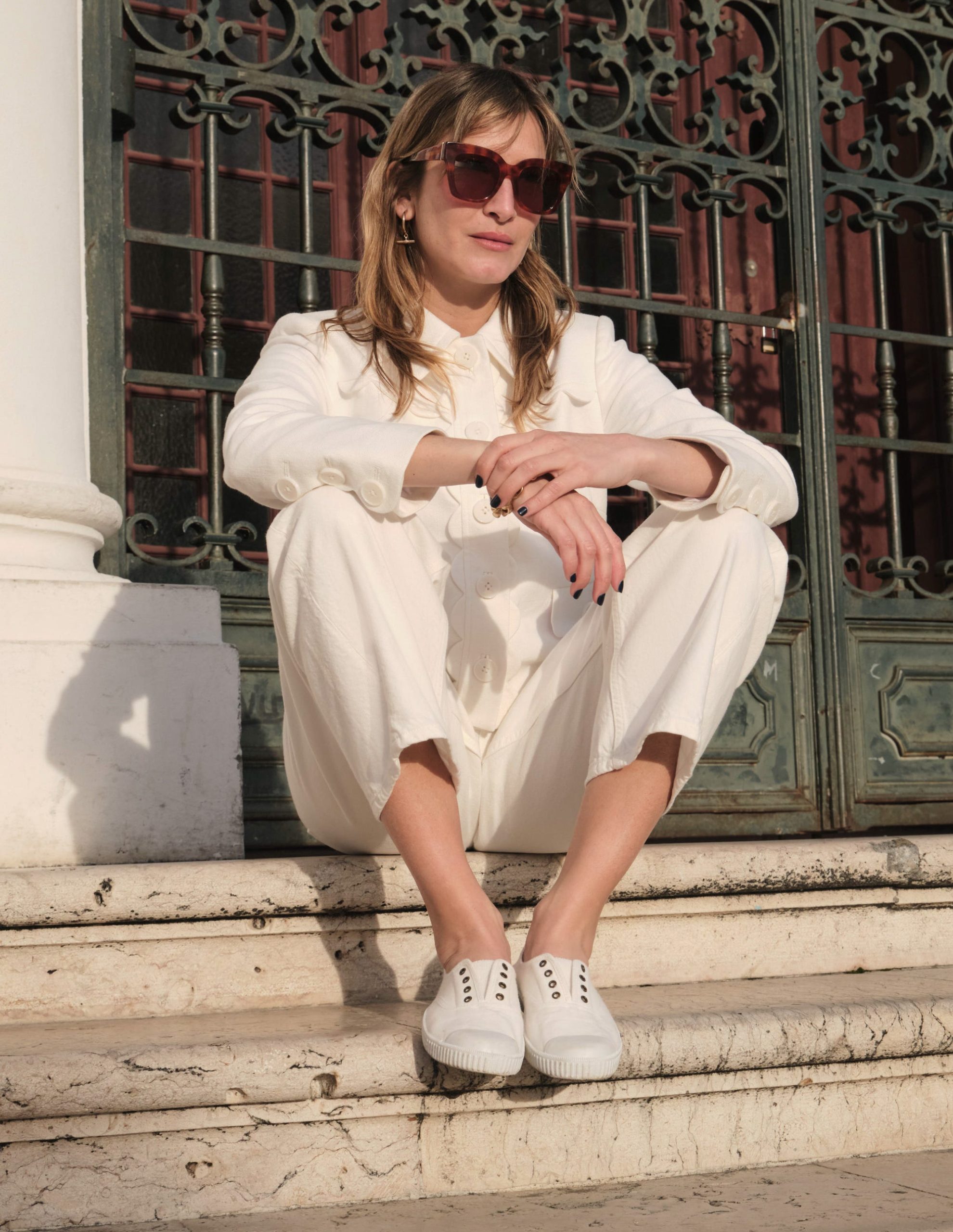 Barrel Leg Jeans-White - Image 6