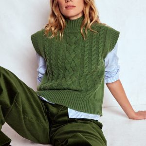 Amara Merino Cable Vest-Green Fir