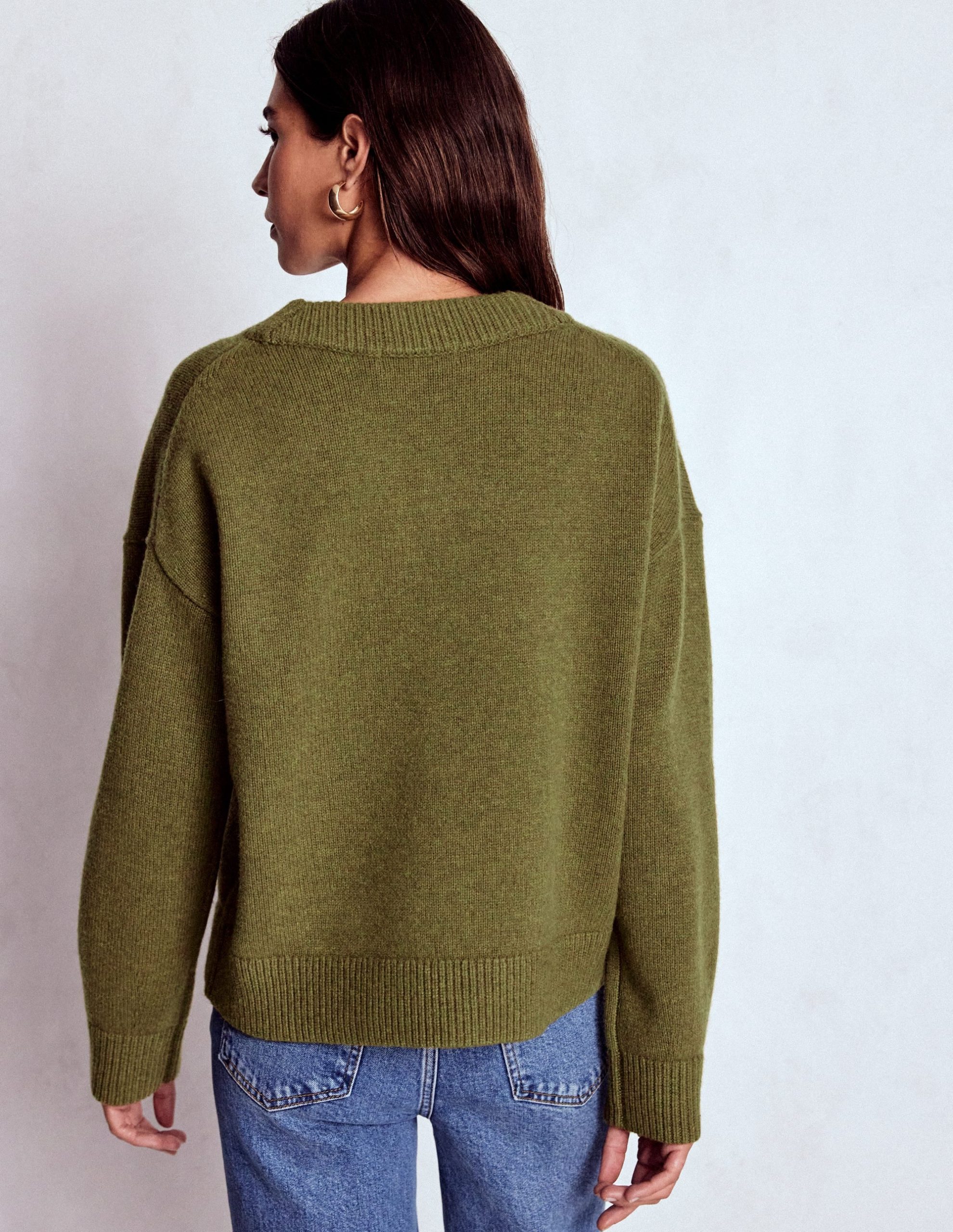 Marion Merino V-neck Sweater-Promenade Green Melange - Image 3