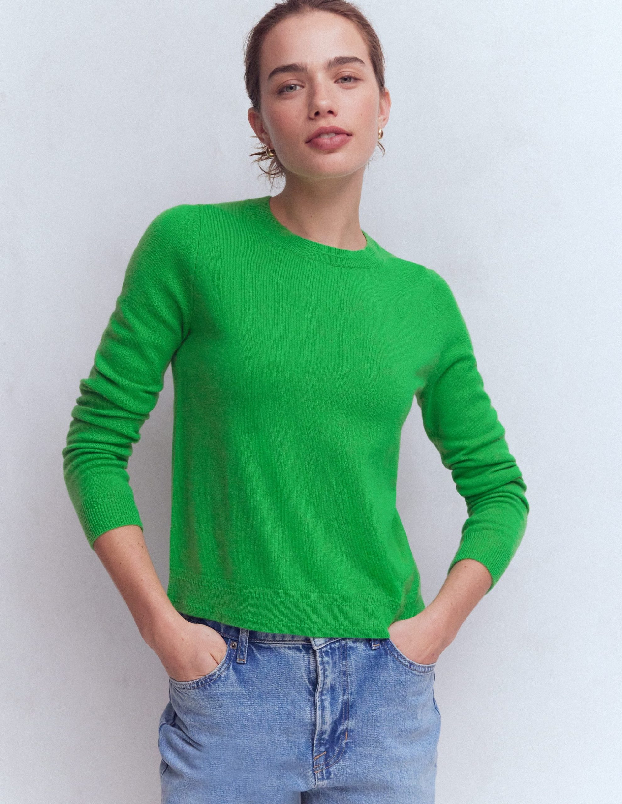 Eva Cashmere Crew Neck Sweater-Sapling Green - Image 4