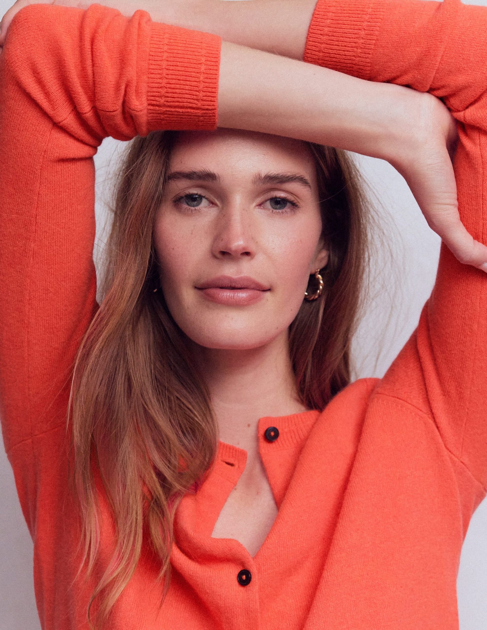 Eva Cashmere Crew Cardigan-Fiery Orange Melange - Image 2