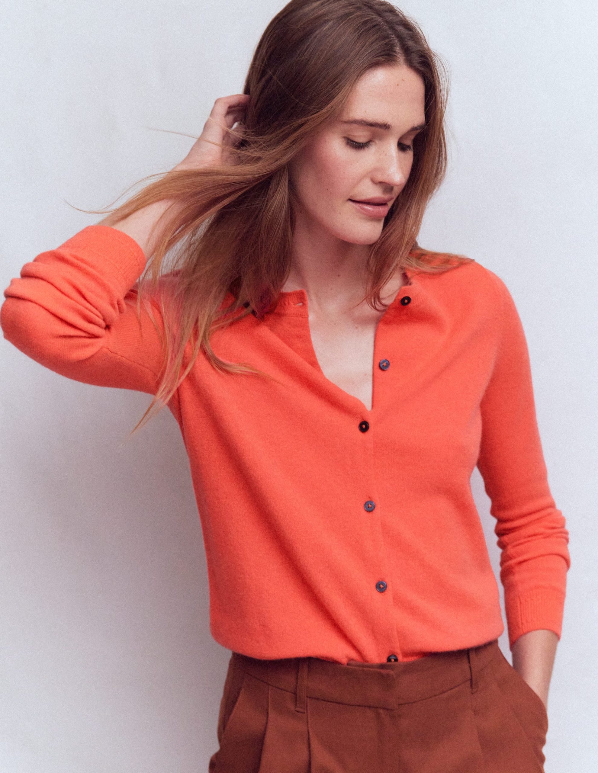 Eva Cashmere Crew Cardigan-Fiery Orange Melange - Image 4