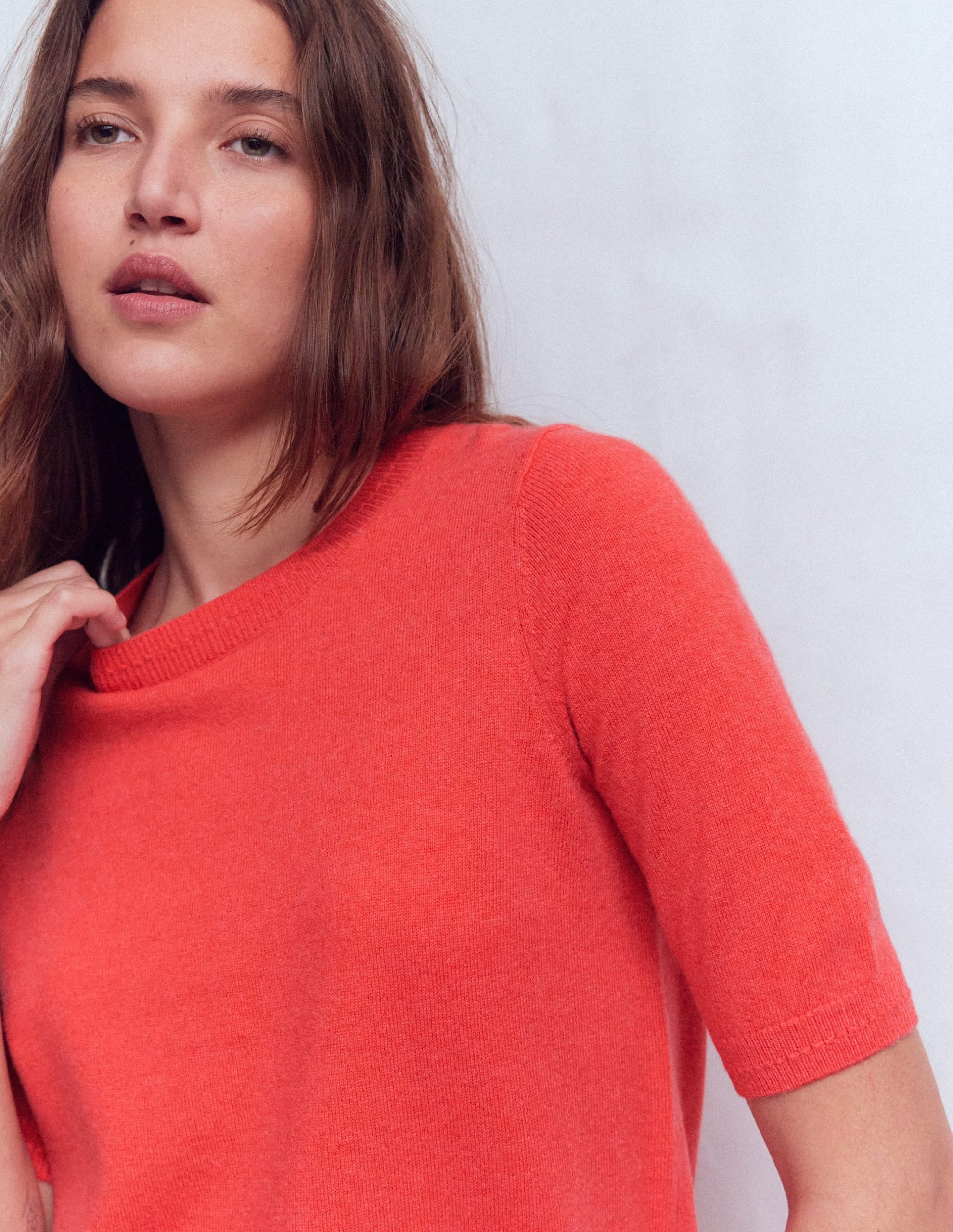 Eva Cashmere T-Shirt-Fiery Orange Melange - Image 2