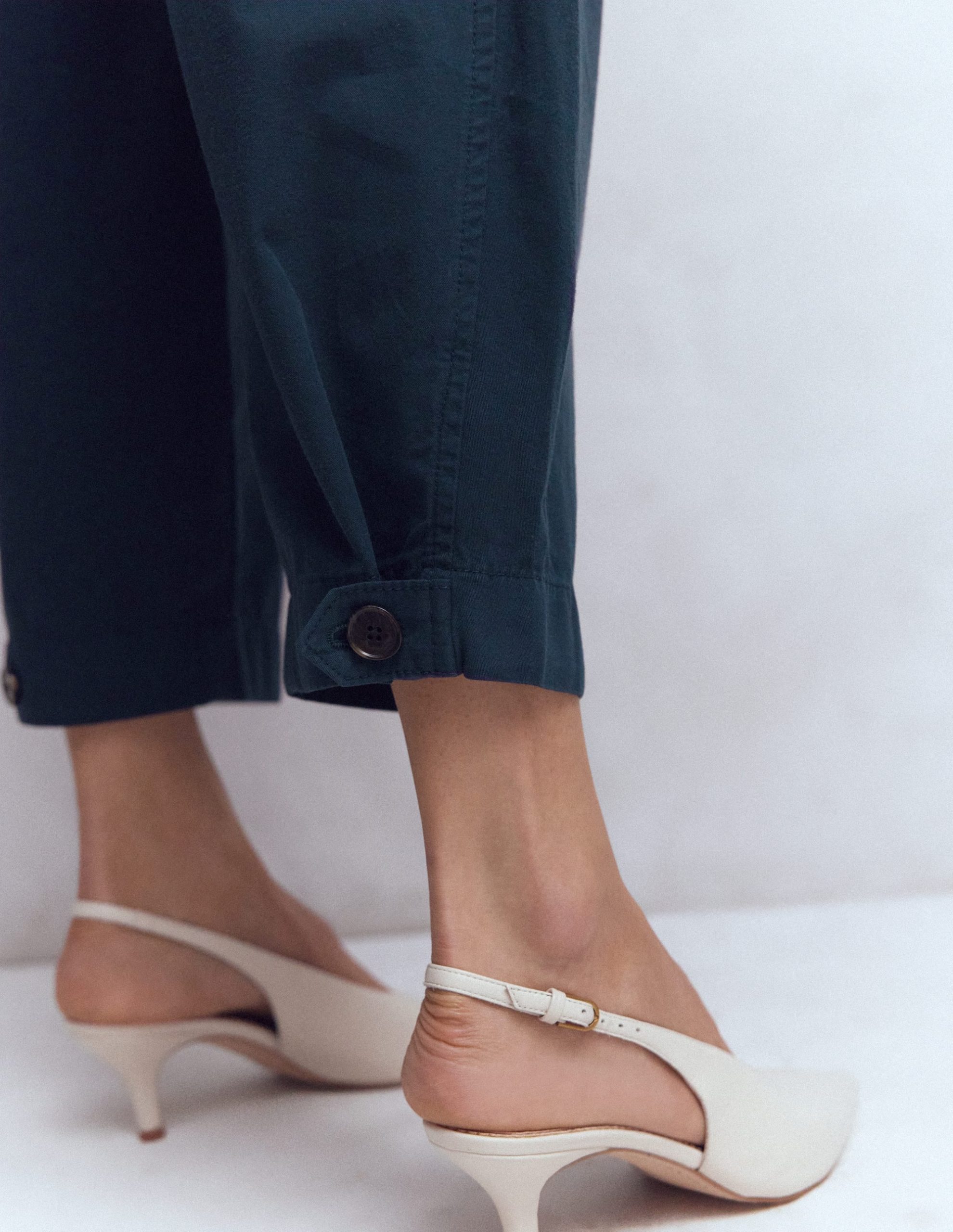Pleat Barrel Leg Pants-Navy - Image 2