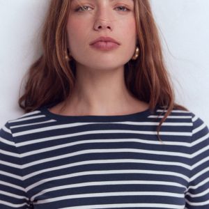 Olivia Short Sleeve Breton-Navy. Ivory