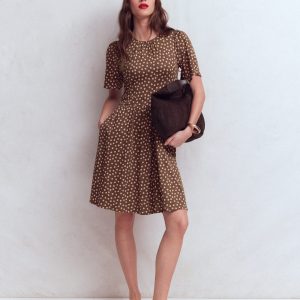 Louisa Short Jersey Dress-Raw Umber. Painted Dot