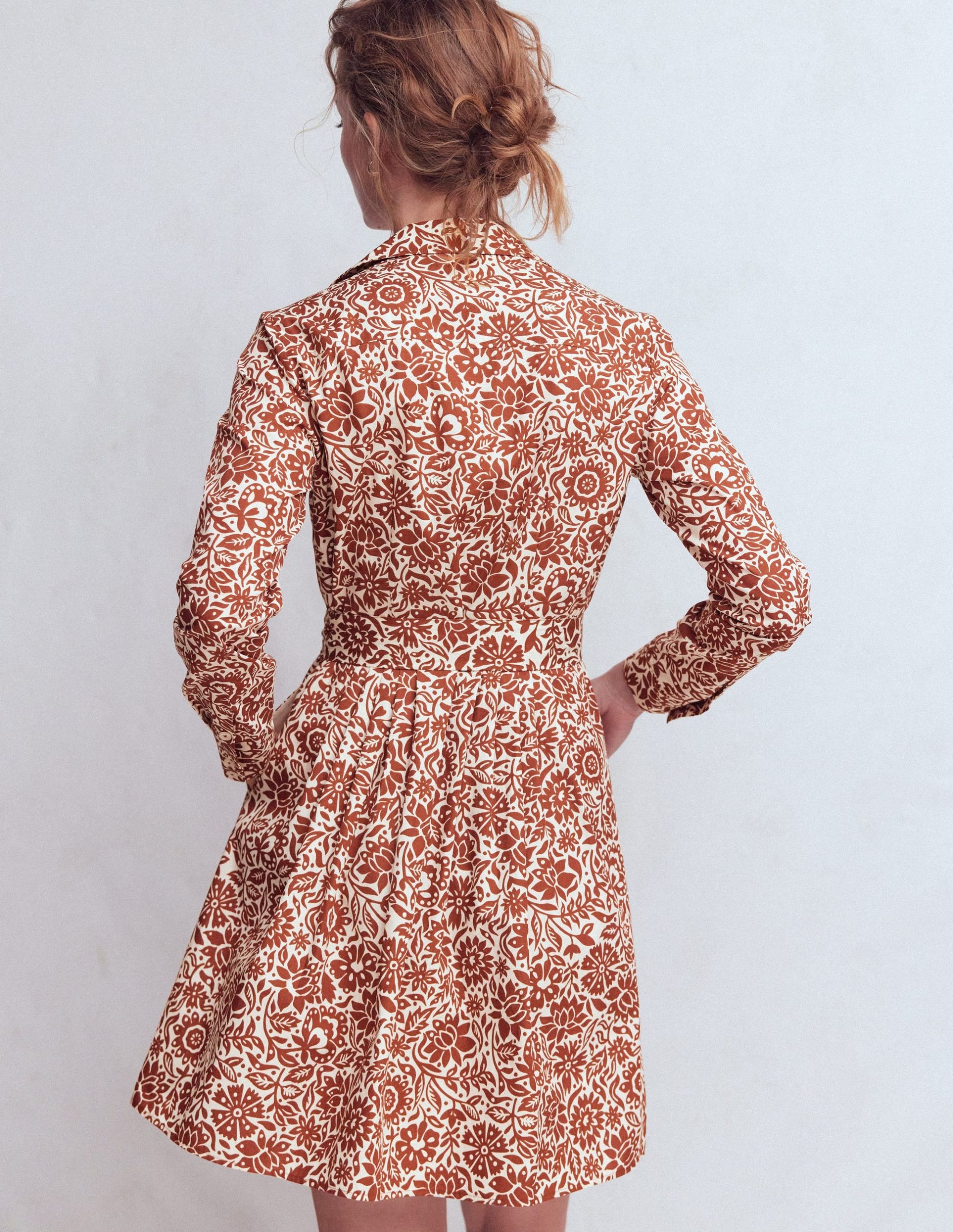 Alexa Long Sleeve Short Dress-Brown. Meadow Scatter - Image 4