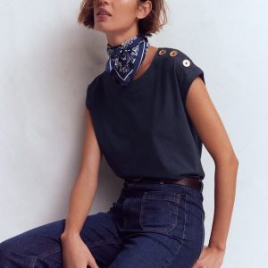 Button Detail T-Shirt-Navy